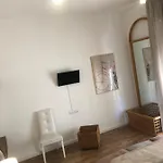 Degli Artisti Bed and breakfast 3*