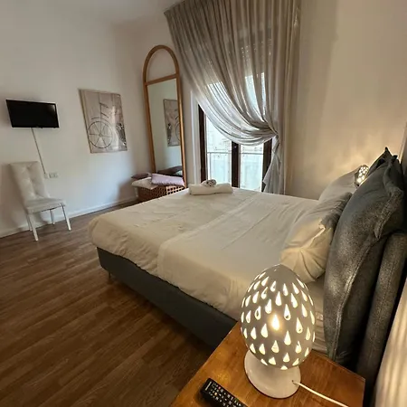 Degli Artisti Bed & Breakfast Lecce