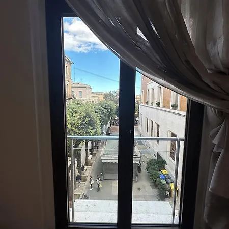 Degli Artisti לינה וארוחת בוקר