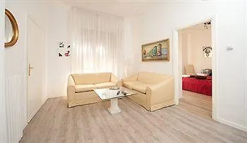 Degli Artisti Lecce