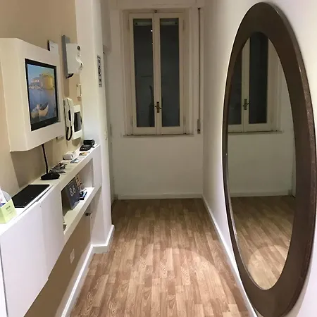 Oda ve Kahvaltı Degli Artisti