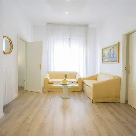 Degli Artisti Bed & Breakfast *