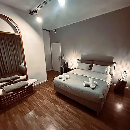 Bed & Breakfast Degli Artisti 3*