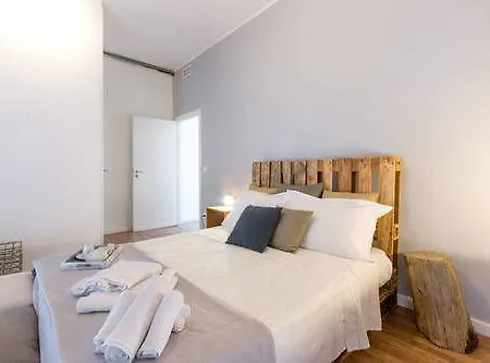 Degli Artisti 3* Lecce