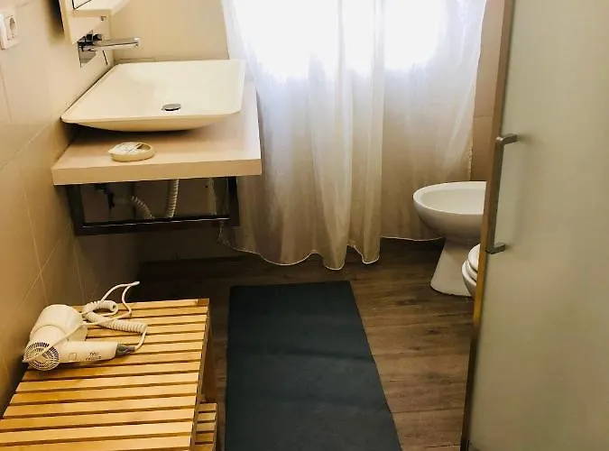 Degli Artisti Bed and breakfast 3*
