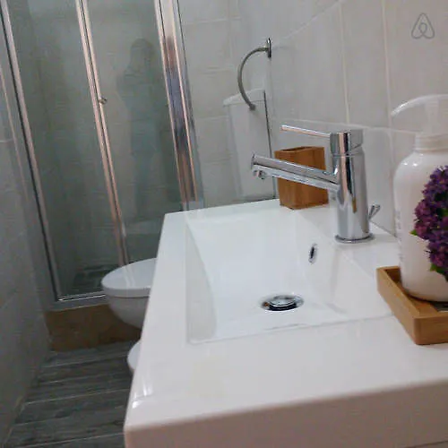 Degli Artisti Bed and breakfast 3*